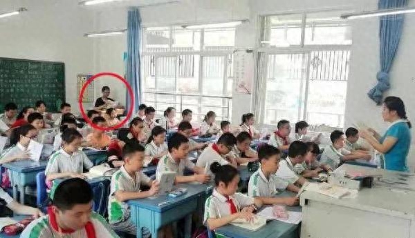 全球最高小学生，11岁2.06米，网友：将来姚明都矮他一头