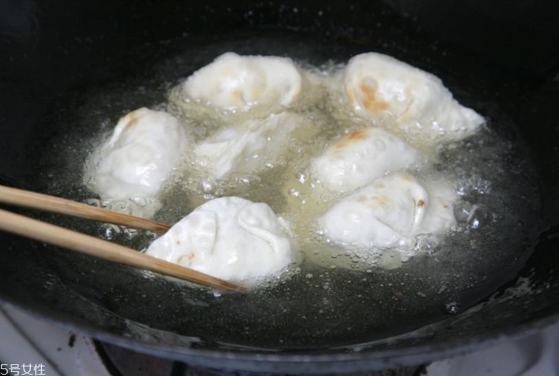 水饺的吃法有哪些 4种常见水饺吃法