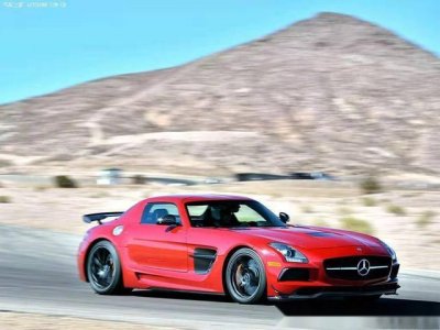 ​奔驰SlS AMG，一款非常经典的跑车，有什么亮点呢