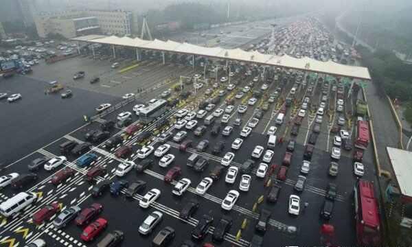 高速没车祸为什么堵车？为什么高速会堵车是什么原因-