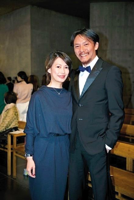 41岁张震与老婆近照曝光，原来张震每天面对的是这样的女人！