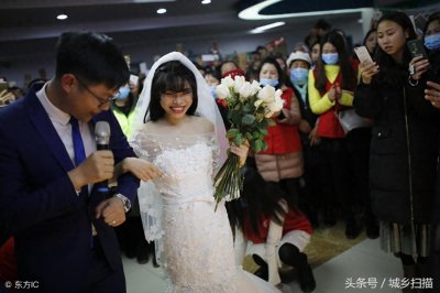 ​21岁女孩举办一个人的婚礼，仪式后她作出了一个让人泪目的决定