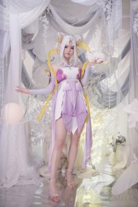 ​三组人气游戏《王者荣耀》角色嫦娥的COSPLAY作品！颜值相当高啊