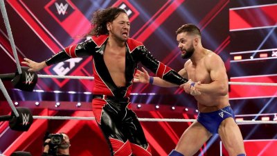 ​WWE2019《极限规则》两大冠军头衔已易手，海曼被曝对此很不满