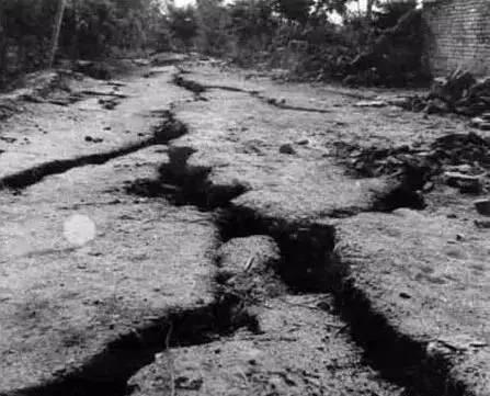 39张图，告诉你1976年7月28日真实的唐山大地震